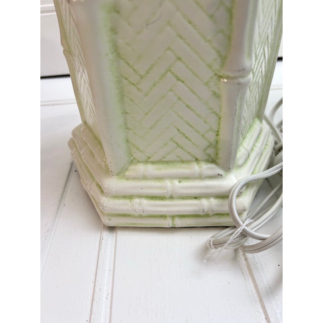 Vintage Palm Beach Regency Faux Bamboo Pagoda Table Lamp - a Pair For Sale - Image 10 of 12