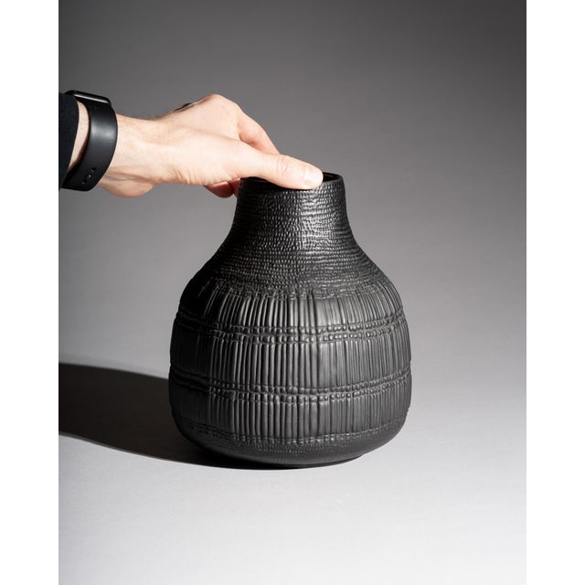 Black Porcelain Vase Trio by Martin Freyer and Elsa Fischer-Treyden for Rosenthal, 1960s, Set of 3 For Sale - Image 14 of 18