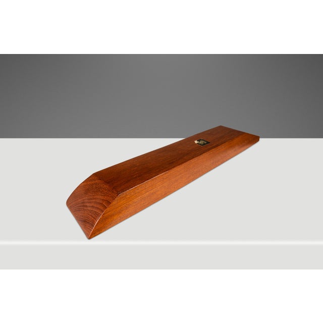 Mid-Century Organic Modern Elongated Serving Tray / Catch-All Hand-Carved From Solid Teak, Circa 1970s For Sale In Orlando - Image 6 of 12