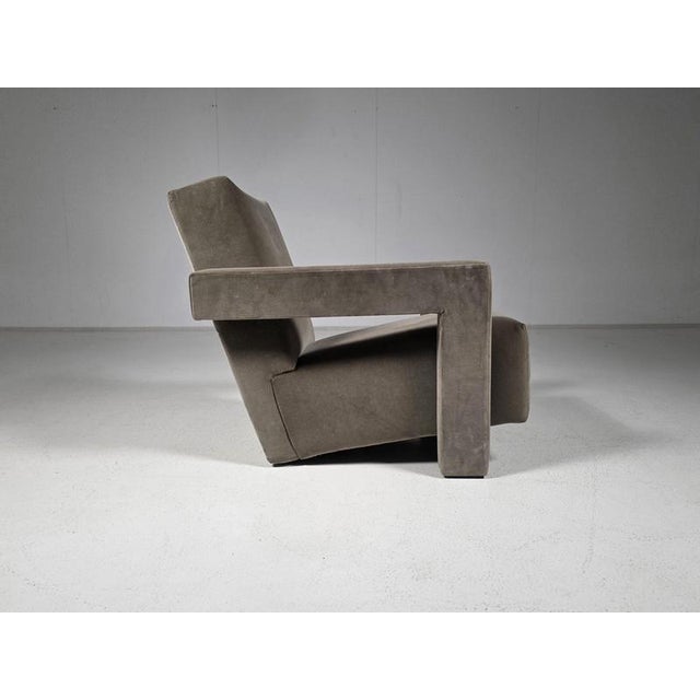 Utrecht 637 Lounge Chair by Gerrit Rietveld for Cassina, 1980s For Sale - Image 3 of 10