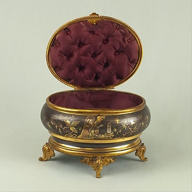 Antique Japanese Gilt Bronze Jewelry Box, 1890s For Sale - Image 5 of 7