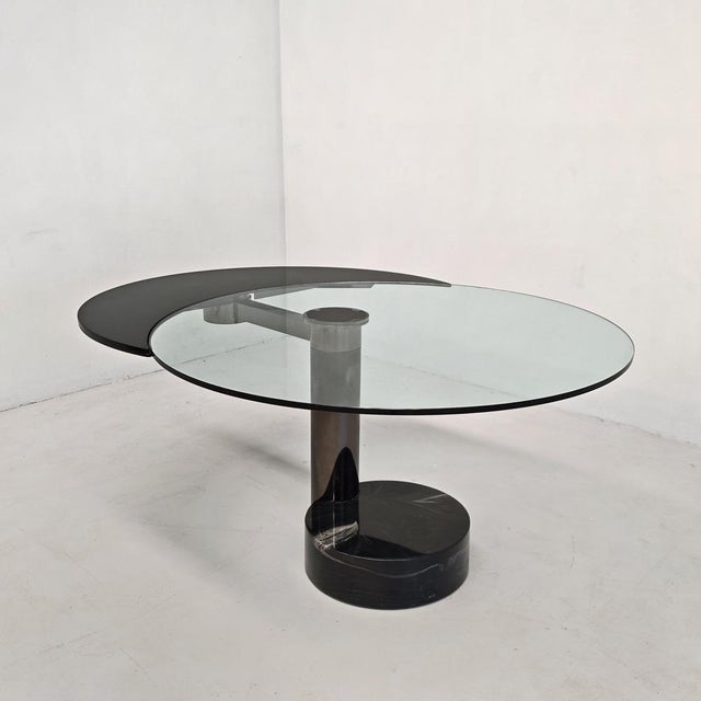 Extendable Round Glass Table Moon attributed to Mario Mazzer for Zanette, 1980s For Sale - Image 9 of 18