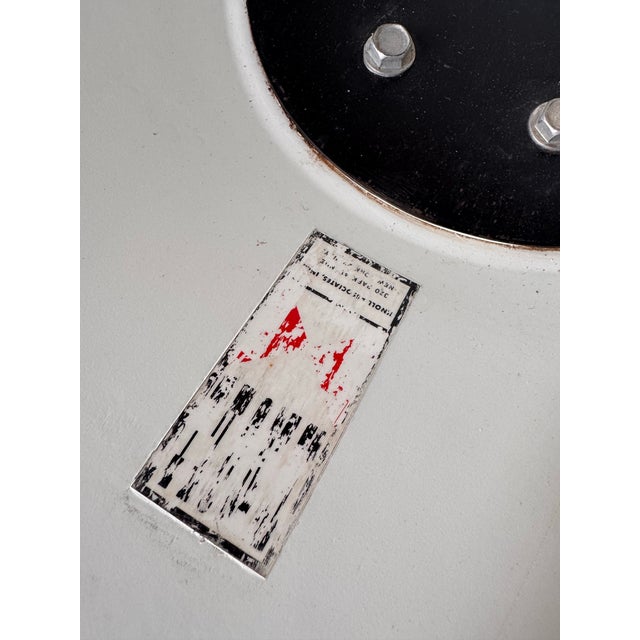 Metal Set of Four Early 1960s Eero Saarinen Tulip Armchairs for Knoll For Sale - Image 7 of 12