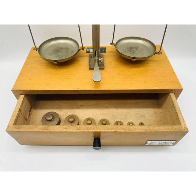 Precision Scales from Schula Goldschmied, 1940s, Set of 13 For Sale - Image 11 of 13