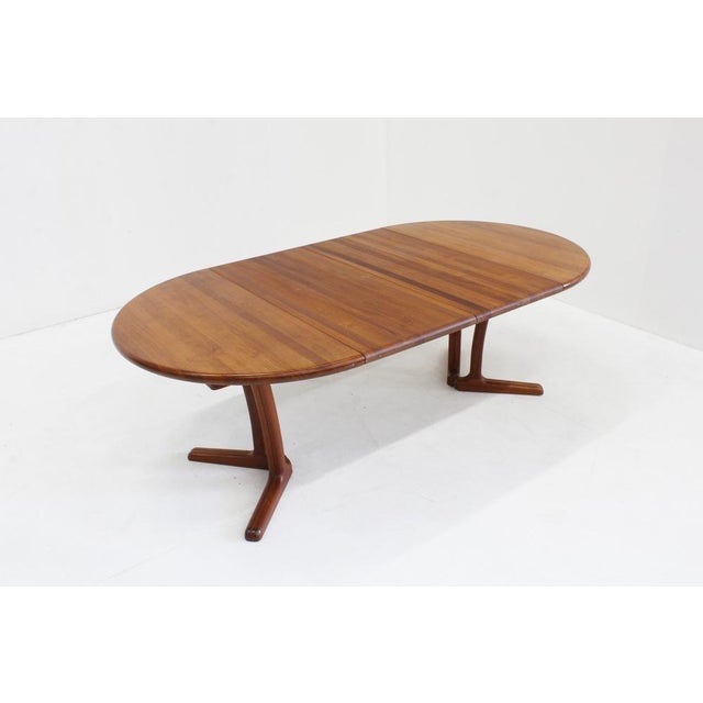 Vintage Danish Round Extendable Dining Table in Teak from Dyrlund, 1960s For Sale - Image 3 of 9