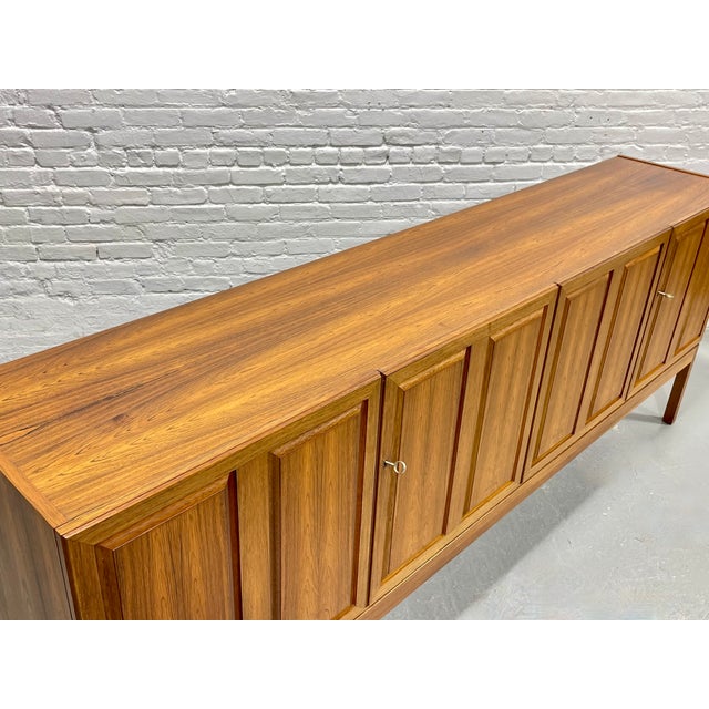 1960s Mid Century Modern Rosewood Credenza / Media Stand by Karl Erik Ekselius, Attributed For Sale - Image 13 of 16