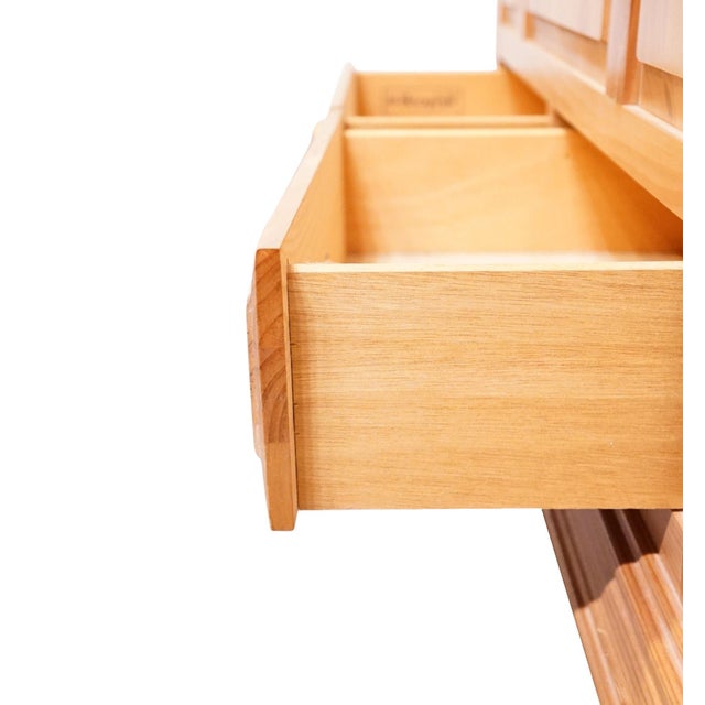 Broyhill Furniture Fontana Collection Solid Pine 28" Blanket Hope Chest W. Drawers For Sale - Image 10 of 14
