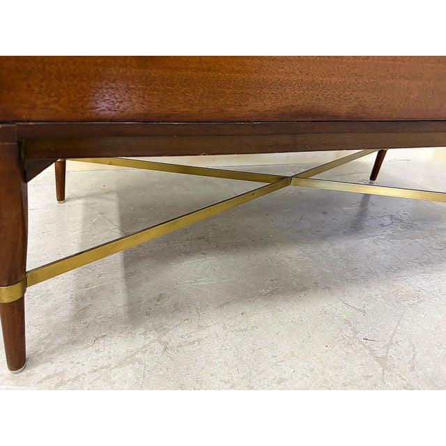 Brown Paul McCobb Calvin Mid-Century 5-Drawer Chest, Brass Stretcher, Labeled For Sale - Image 8 of 9