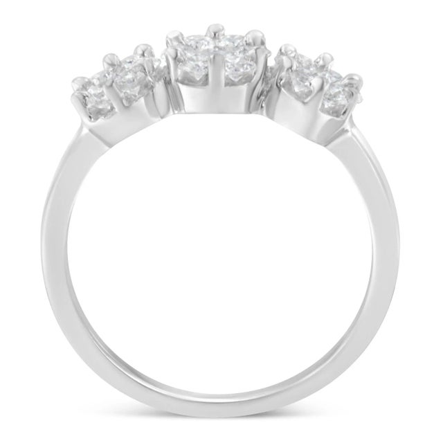 Contemporary 14K White Gold Three-Stone Cluster Diamond Ring (0.7 Cttw, H-I Color, SI2-I1 Clarity) - Size 4-1/2 EVS1010 For Sale - Image 3 of 7