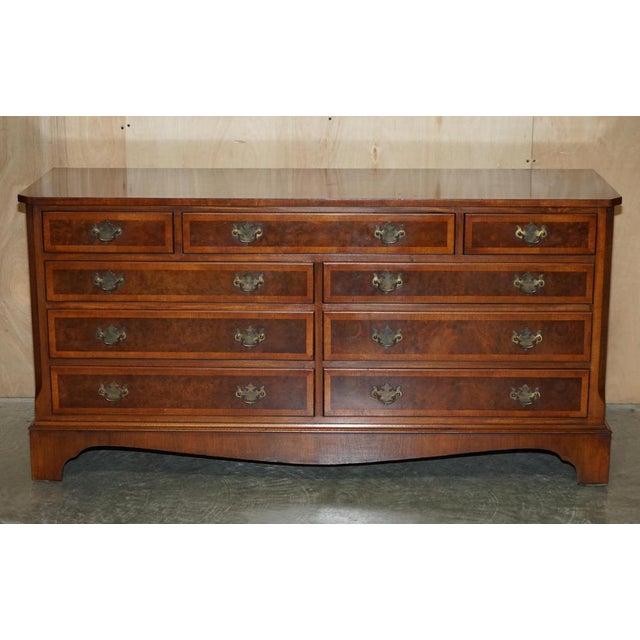 This is a exquisite vintage quarter cut Burr & Burl walnut sideboard sized chest of drawers with stunning timber patina A...