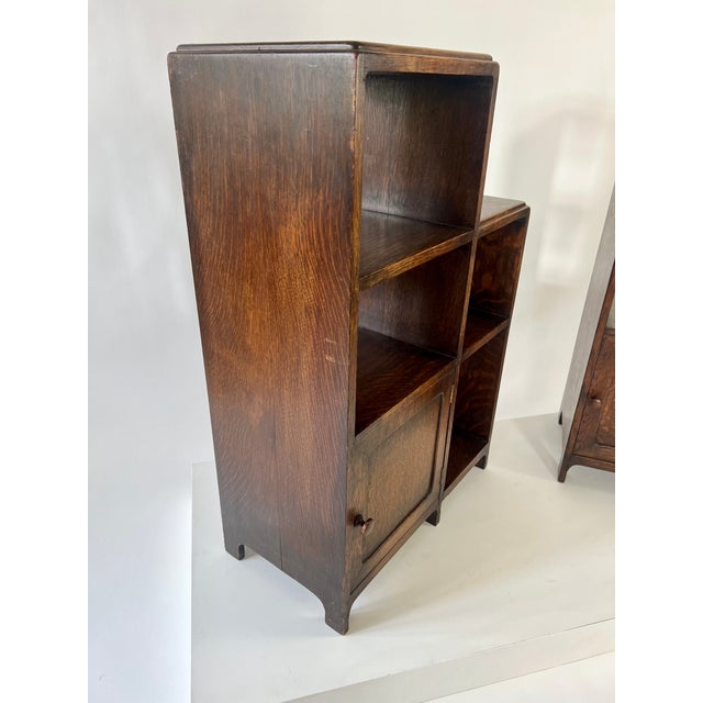 English Art Deco Modernist Bookcase in Oak, 1920s For Sale - Image 9 of 18
