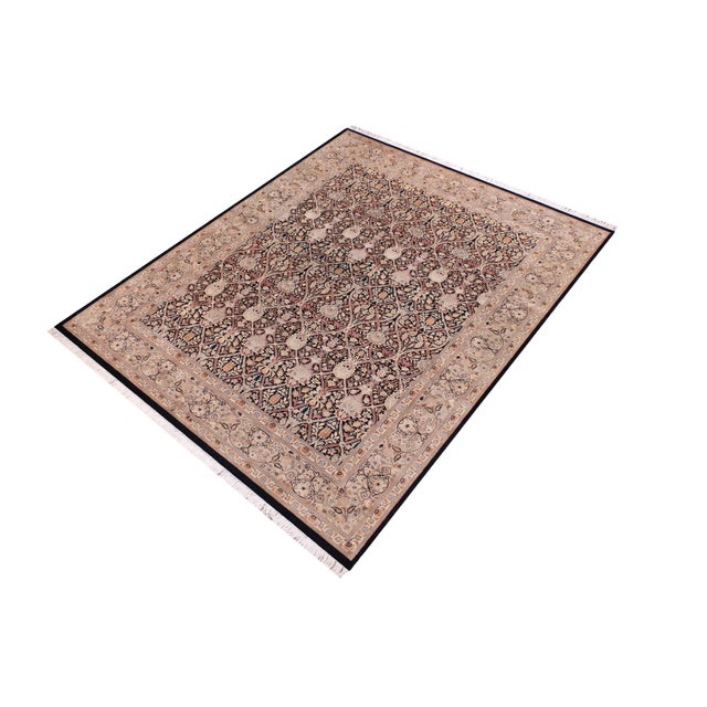 Designed with mesmerizing intricacy and gorgeous color palette, this hand-knotted masterpiece demonstrates the beauty and...