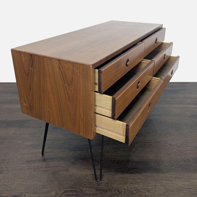 Mid-Century Modern 6-Drawer Dresser With Hairpin Legs For Sale - Image 4 of 11