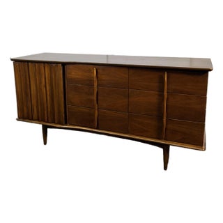 60s Vintage Walnut Low Dresser by United Furniture For Sale