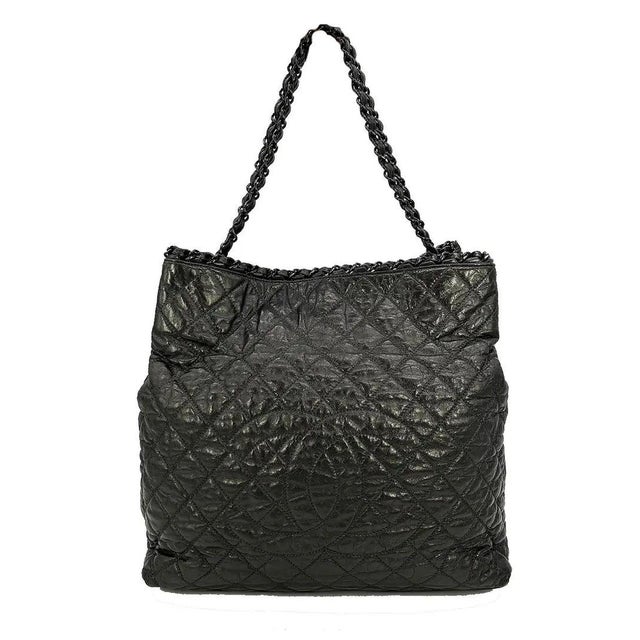 Chanel Grey Metallic Leather Chain Me Shoulder Bag Tote in excellent condition. Metallic ddark grey leather quilted in...