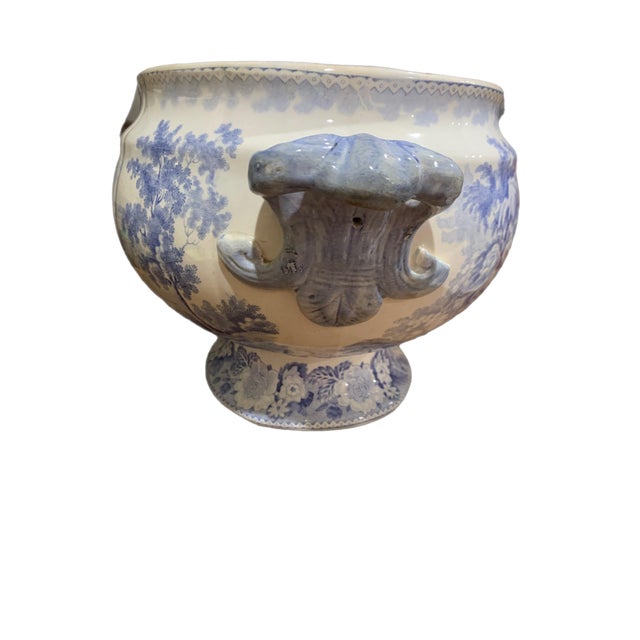 Early 20th Century Blue and White Soup Tureen For Sale - Image 4 of 8