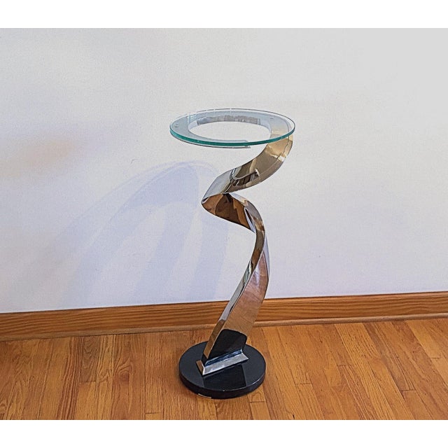 Modern Pedestal Side Table For Sale - Image 3 of 7