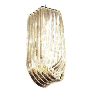 1950s Large MCM Hollywood Regency Sculptural Lucite & Gold Tone Loop Ribbon Chandelier For Sale