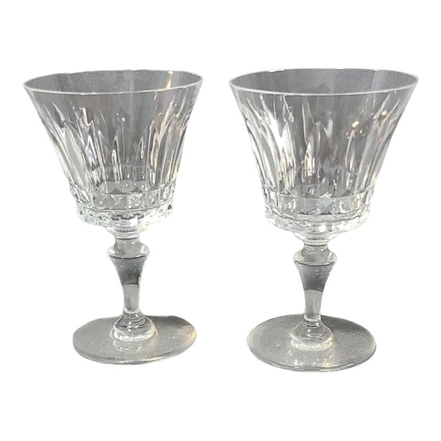 Late 20th Century Vintage Pair Baccarat Crystal Piccadilly Wine Glasses For Sale