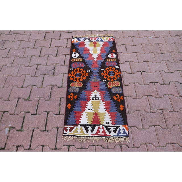 1960s Ethnic Traditional Anatolian Hand Knotted Kilim Rug For Sale - Image 10 of 10