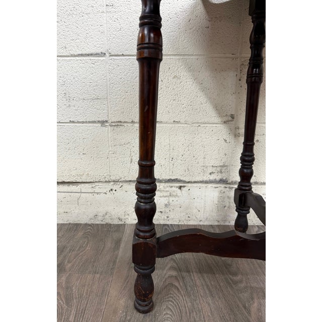 Vintage Jacobean Revival English Tudor Style Oak Side Table Lamp Table For Sale In Kansas City - Image 6 of 10