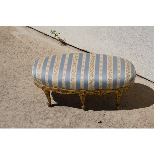 Antique Louis XIV Gold Leaf Footstool, 6-Legged, Honduras Mahogany For Sale In San Diego - Image 6 of 8