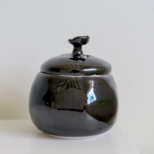Signed Studio Pottery Lidded Ceramic Round Jar With Abstract Floral Finial in Monochromatic Black Glaze For Sale - Image 9 of 16