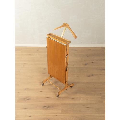 Windsor Valet Stand, 1960s For Sale - Image 5 of 14