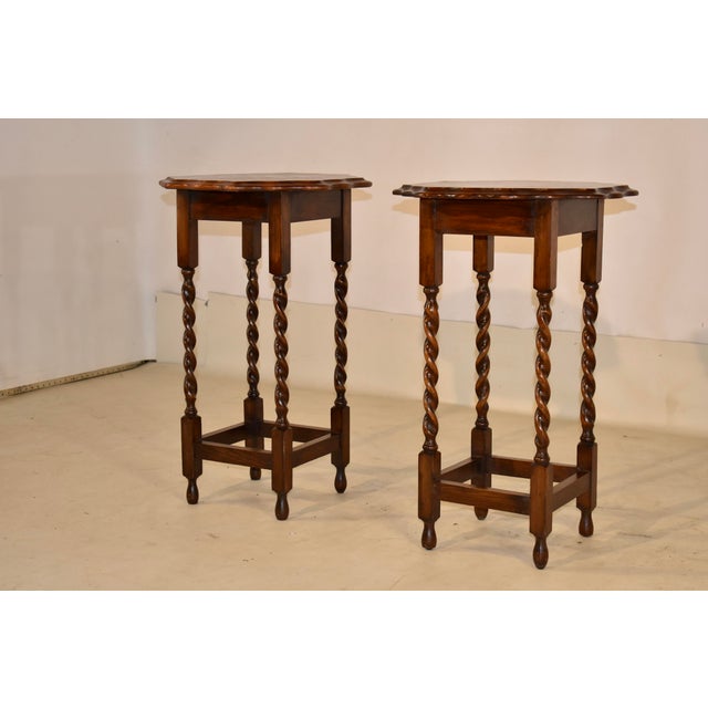 English Pair of Edwardian Oak Side Tables, Circa 1900 For Sale - Image 3 of 7