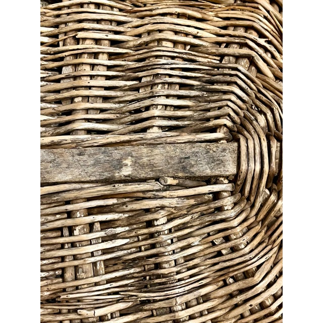 Antique French Provincial Handwoven Wicker Gathering or Laundry Basket 29” Wide For Sale - Image 15 of 16