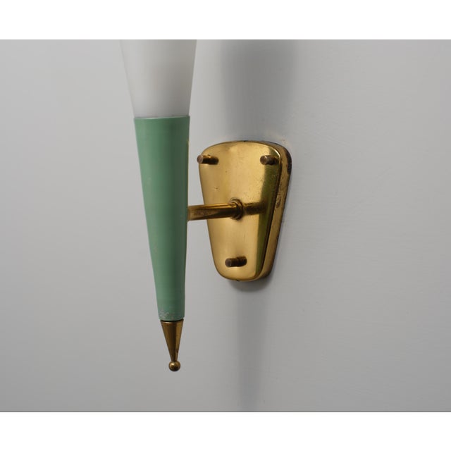Mid-Century Modern Vintage Italian Brass and Green-Lacquered Steel Wall Sconce with Opaline Glass Shade, 1950s For Sale - Image 3 of 7