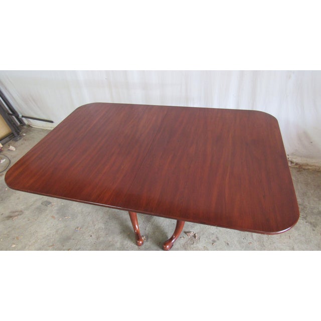 Henkel Harris 1980s Henkel Harris Dining Room Table Cherry Pedestal For Sale - Image 4 of 9