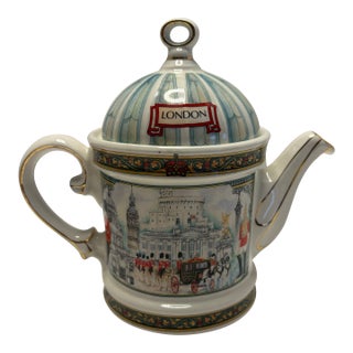Late 20th Century English Sadler “Horseguards” Porcelain Teapot — London Heritage Collection, Designed by David Birch For Sale