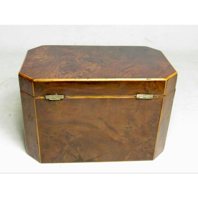 English Country Home 18th Century English Burr Yew Wood Tea Caddy For Sale - Image 4 of 17