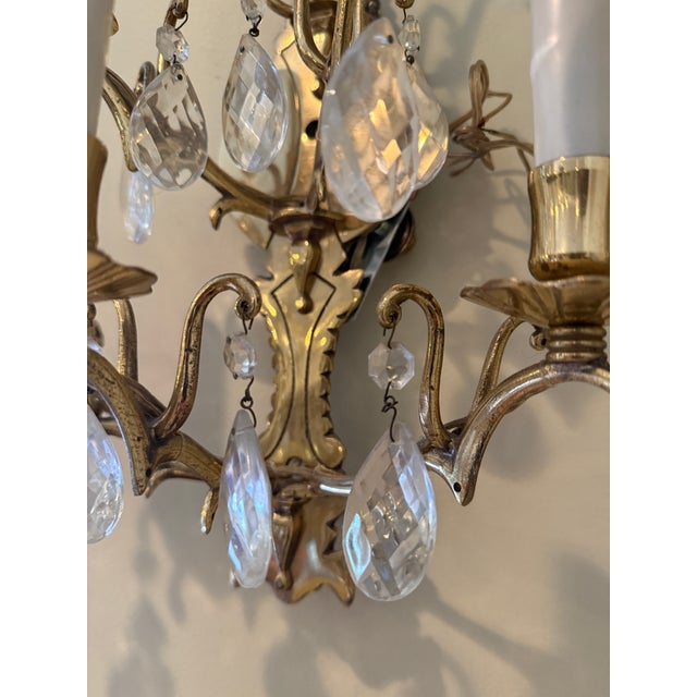 Glass 1950s Pair of Mid-Century Brass Wall Sconces 5 Light With 18 Prism Crystals Each, Made in Italy For Sale - Image 7 of 16
