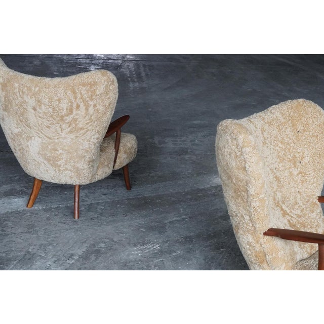1960s Prague Chairs in Real Sheepskin from Madsen & Schübel, Denmark, 1960s, Set of 2 For Sale - Image 5 of 12
