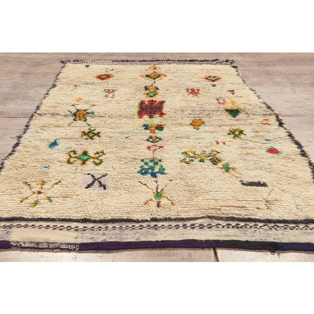 Vintage Azilal Moroccan Rug, 04'00 X 07'01 For Sale - Image 9 of 10