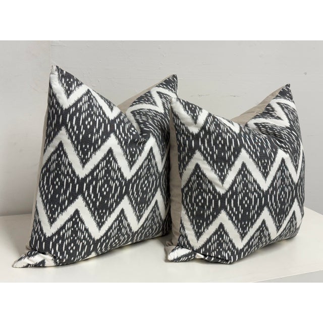 Abstract Thom Filicia for Eastern Accents Artemis Ikat Accent Pillows, Pair For Sale - Image 3 of 12
