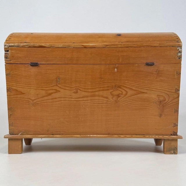 Wood Antique English Pine Dome-Top Storage Chest, 1800s For Sale - Image 7 of 12