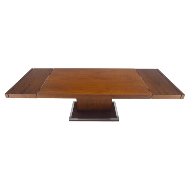 Single Pedestal Base Milo Baughman Walnut Dining Table w/ 2x16" Leaves MINT For Sale - Image 9 of 15