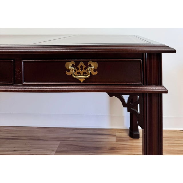 Mid 20th Century Vintage Sligh-Lowry Chippendale Style Leather Top Mahogany Executive Desk For Sale - Image 5 of 12