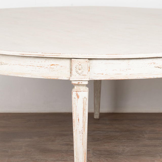 Large Round White Swedish Gustavian Style Dining Table, Reproduction For Sale - Image 12 of 15