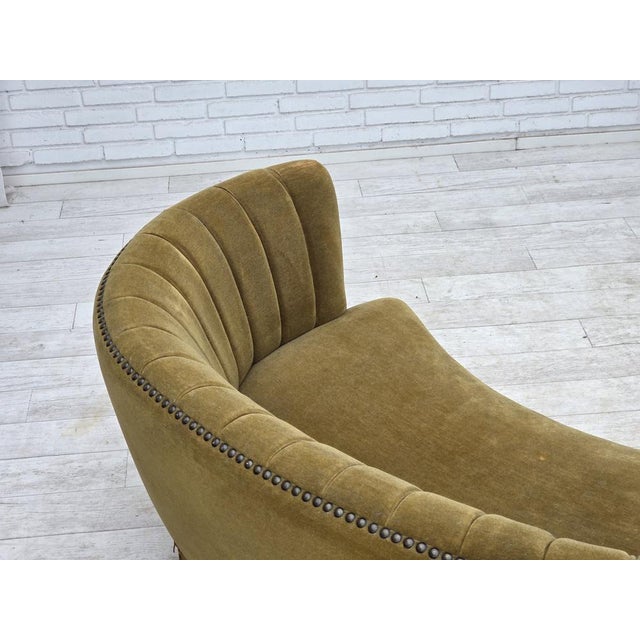 1970s Danish 2-Seater Banana Sofa in Green Furniture Velour, 1970s For Sale - Image 5 of 18