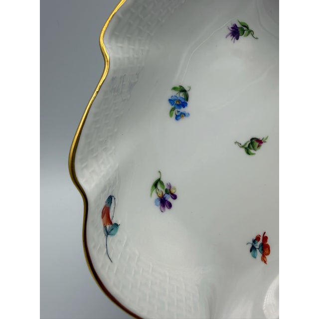 Vintage Hand-Painted Mille Fleurs Porcelain Leaf Bowl with Branch Handle from Herend, 1970s For Sale - Image 12 of 14