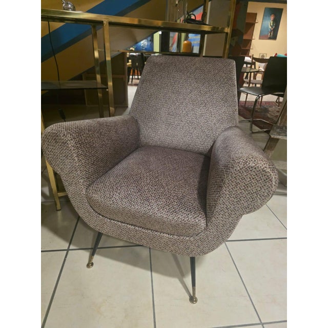 Armchairs attributed to Gigi Radice for Minotti, 1960s, Set of 2 For Sale - Image 6 of 12