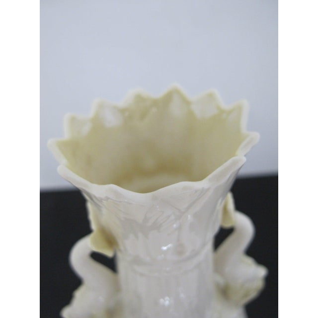 Ceramic Belleek Double Dolphin Handle Luster Spill Vase 1965-1980 Green 6th Mark For Sale - Image 7 of 11
