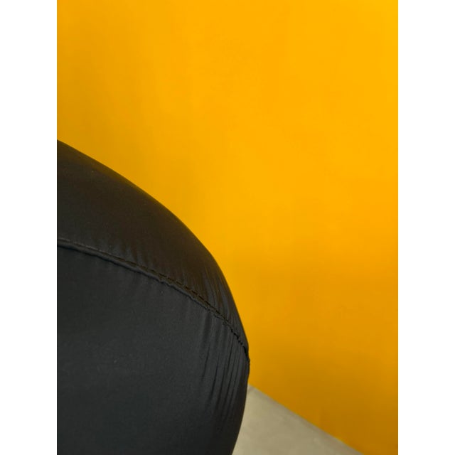 Cappellini Embryo Armchair by Marc Newson, 1990s For Sale - Image 11 of 13