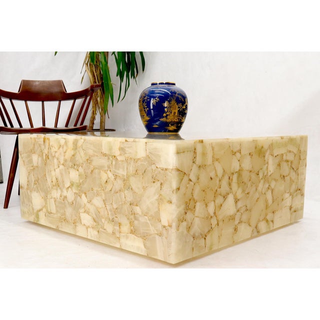 Late 20th Century Late 20th Century Onyx and Resin Square Cube Shape Mid-Century Modern Coffee Table on Wheels MINT! For Sale - Image 5 of 8