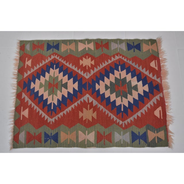 1960s 1960s Ethnic Anarolian Wool KİLİM rUG For Sale - Image 5 of 10