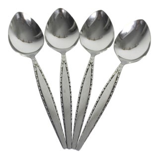 1960’s Venetia Oval Soup Spoon Mid Century Modern 4 Stainless Steel Oneida Community For Sale